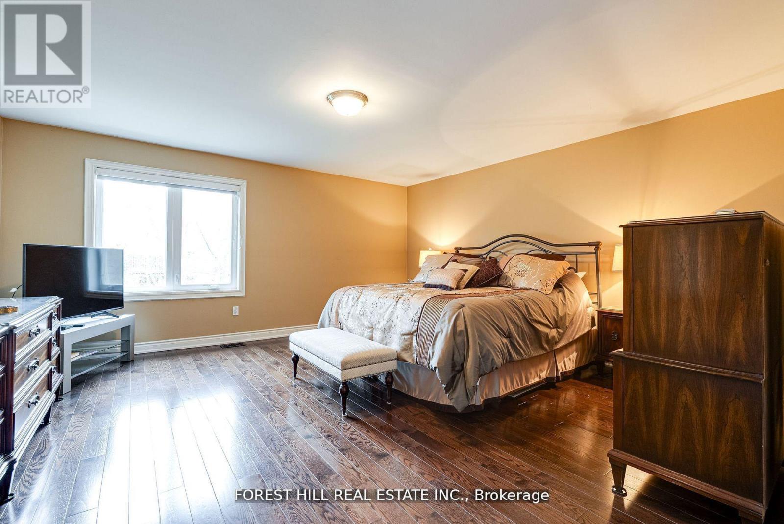 66 Sanibel Crescent, Vaughan, Ontario  L4J 8K7 - Photo 16 - N12545520