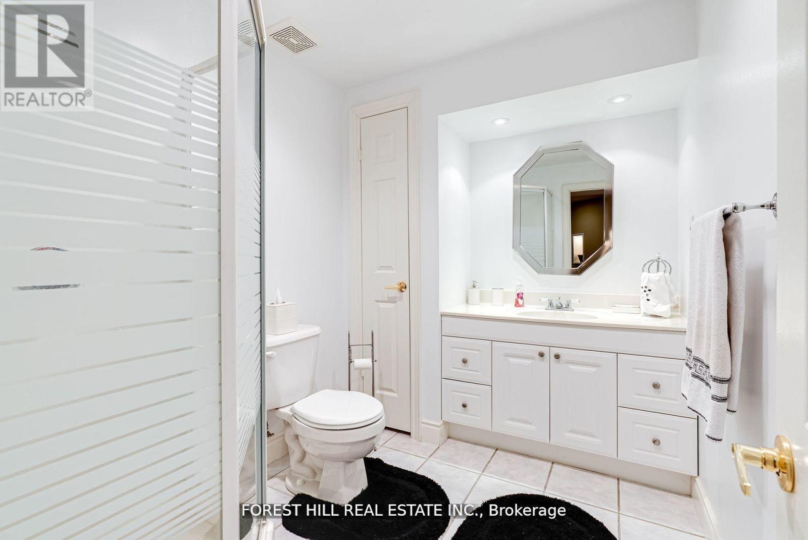 66 Sanibel Crescent, Vaughan, Ontario  L4J 8K7 - Photo 26 - N12545520