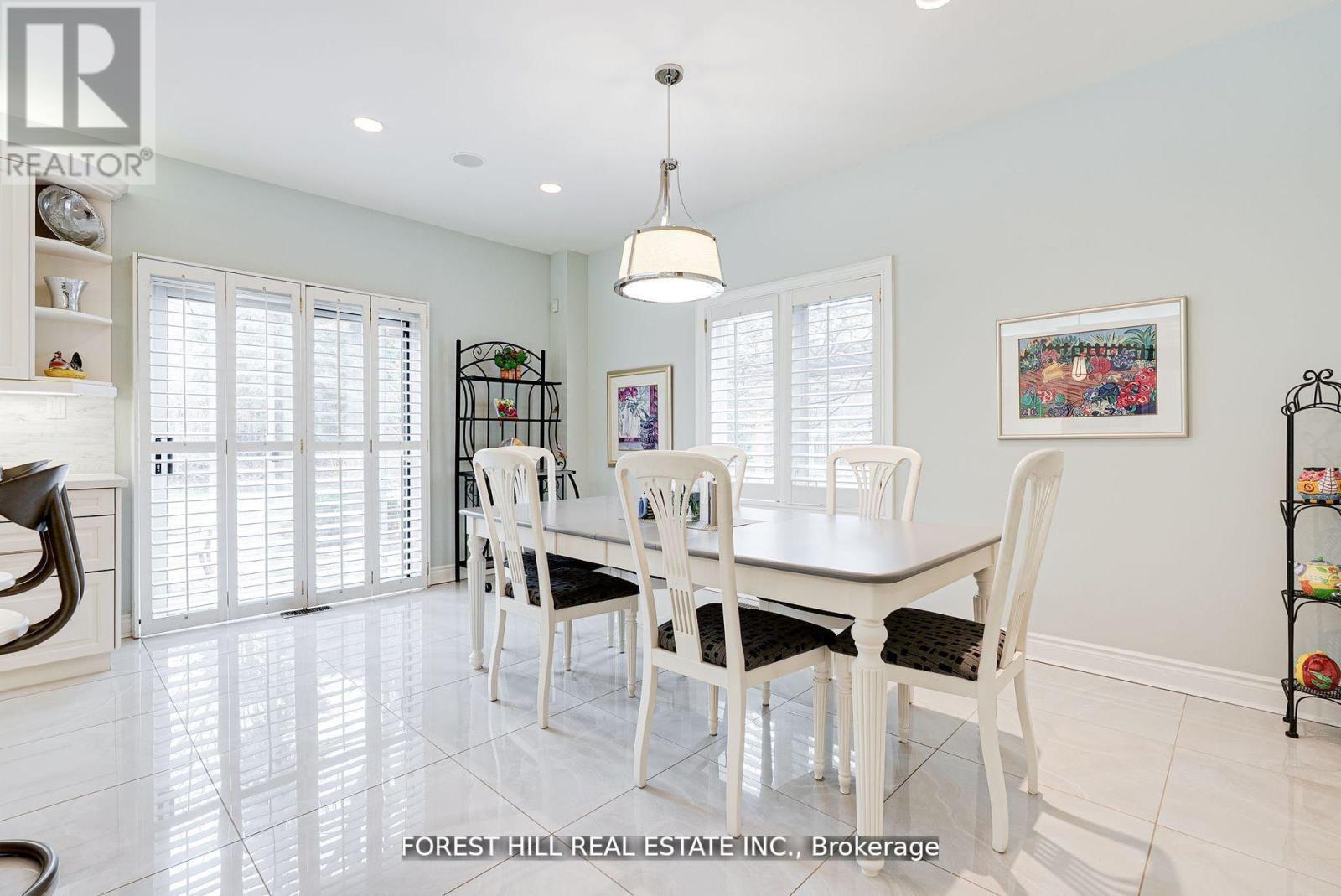 66 Sanibel Crescent, Vaughan, Ontario  L4J 8K7 - Photo 6 - N12545520