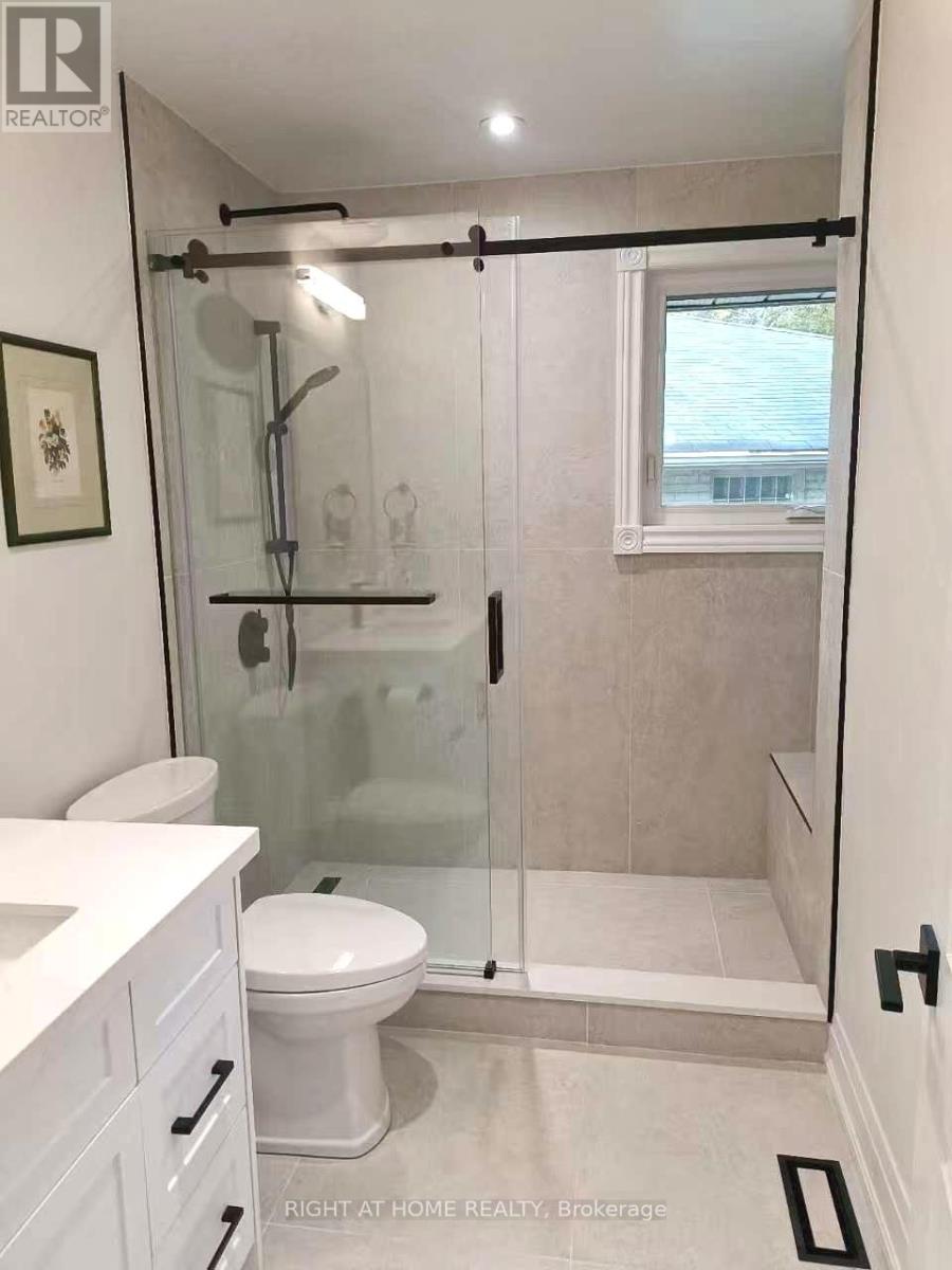 Main - 7 Warlock Crescent, Toronto, Ontario  M2K 2H8 - Photo 22 - C12498490