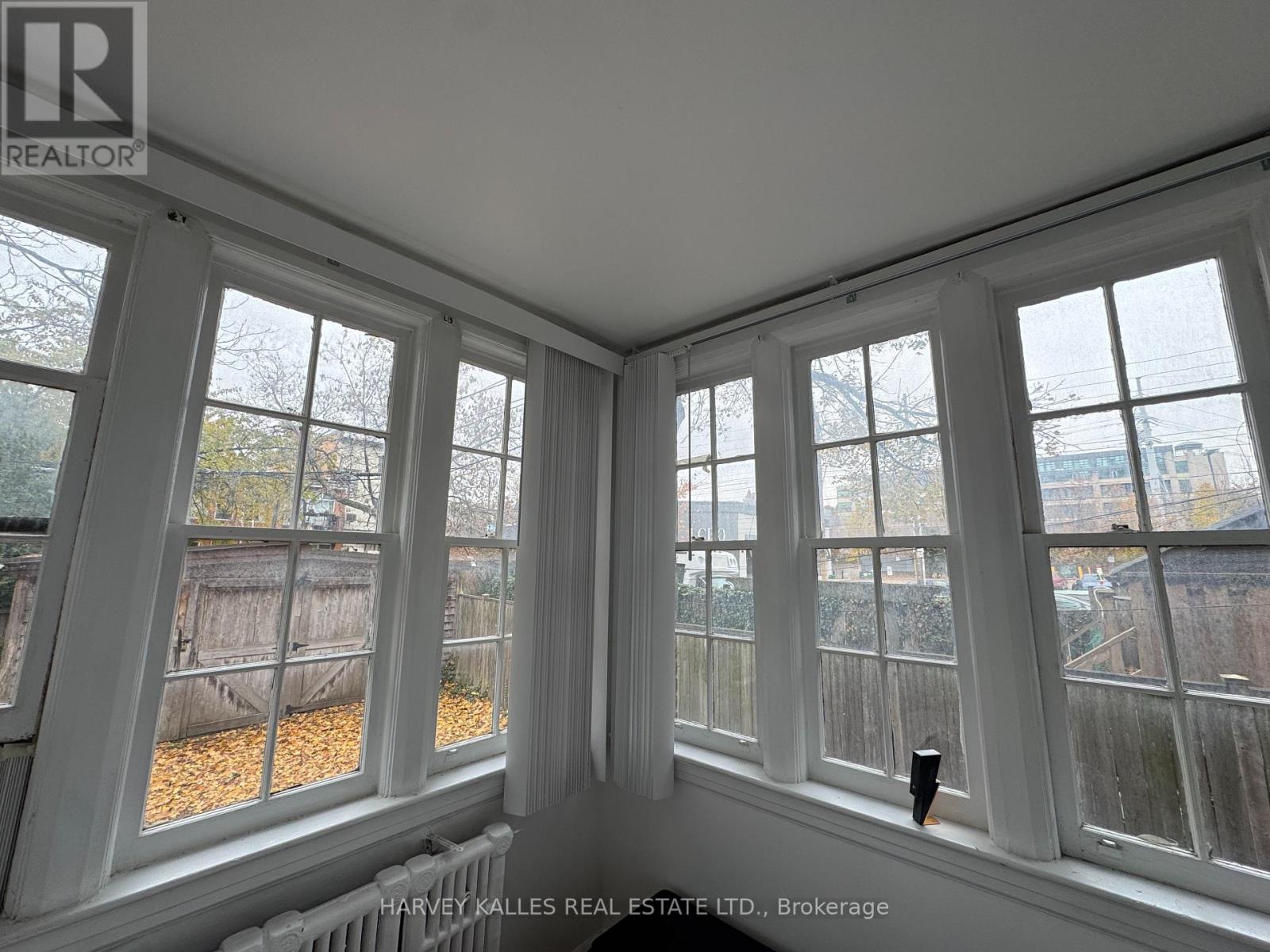 100 - 678 Huron Street, Toronto, Ontario  M5R 2R9 - Photo 8 - C12543144