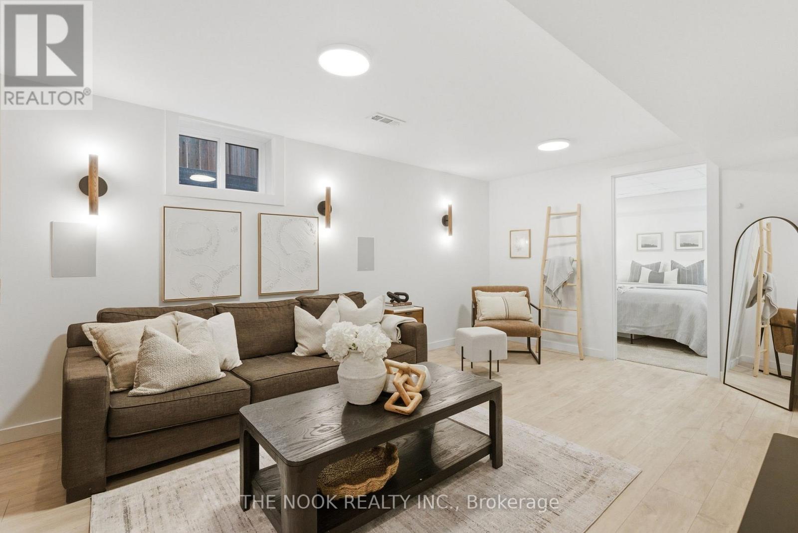 11 Lynn Crescent, Brock, Ontario L0E 1E0 - Photo 37 - N12545254