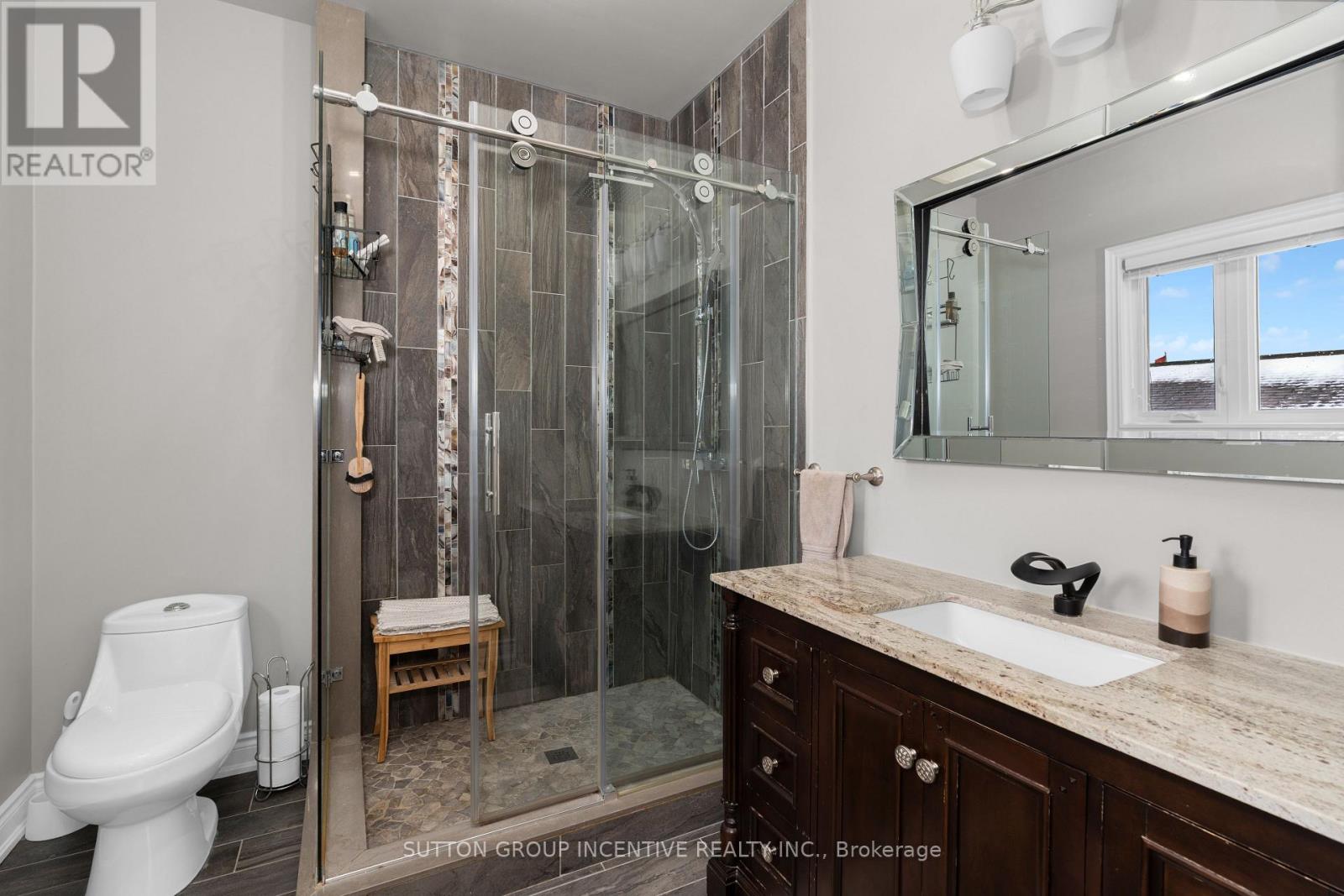 4 Snowshoe Trail, Barrie, Ontario L4N 7Z1 - Photo 24 - S12545440