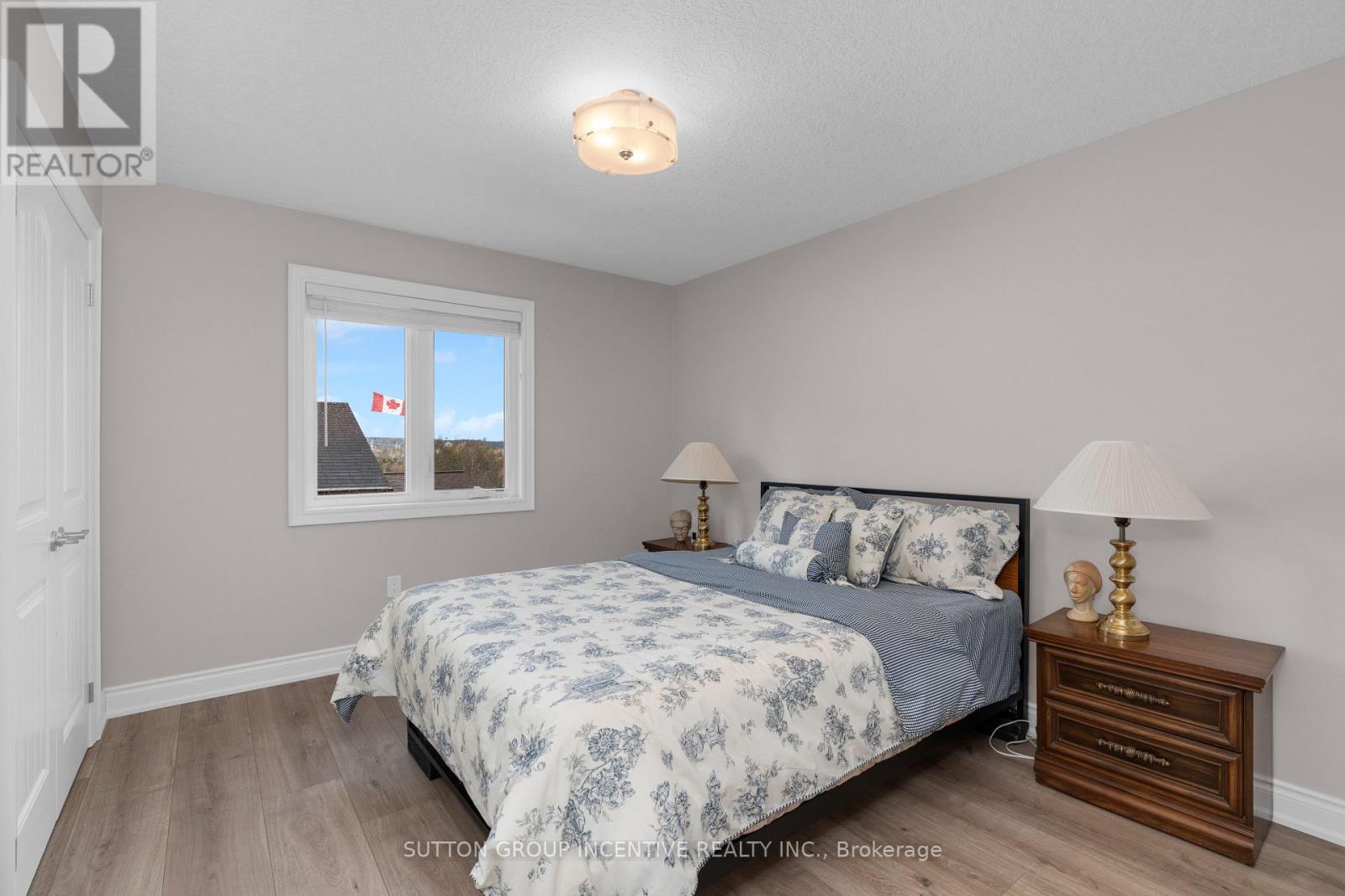 4 Snowshoe Trail, Barrie, Ontario L4N 7Z1 - Photo 27 - S12545440