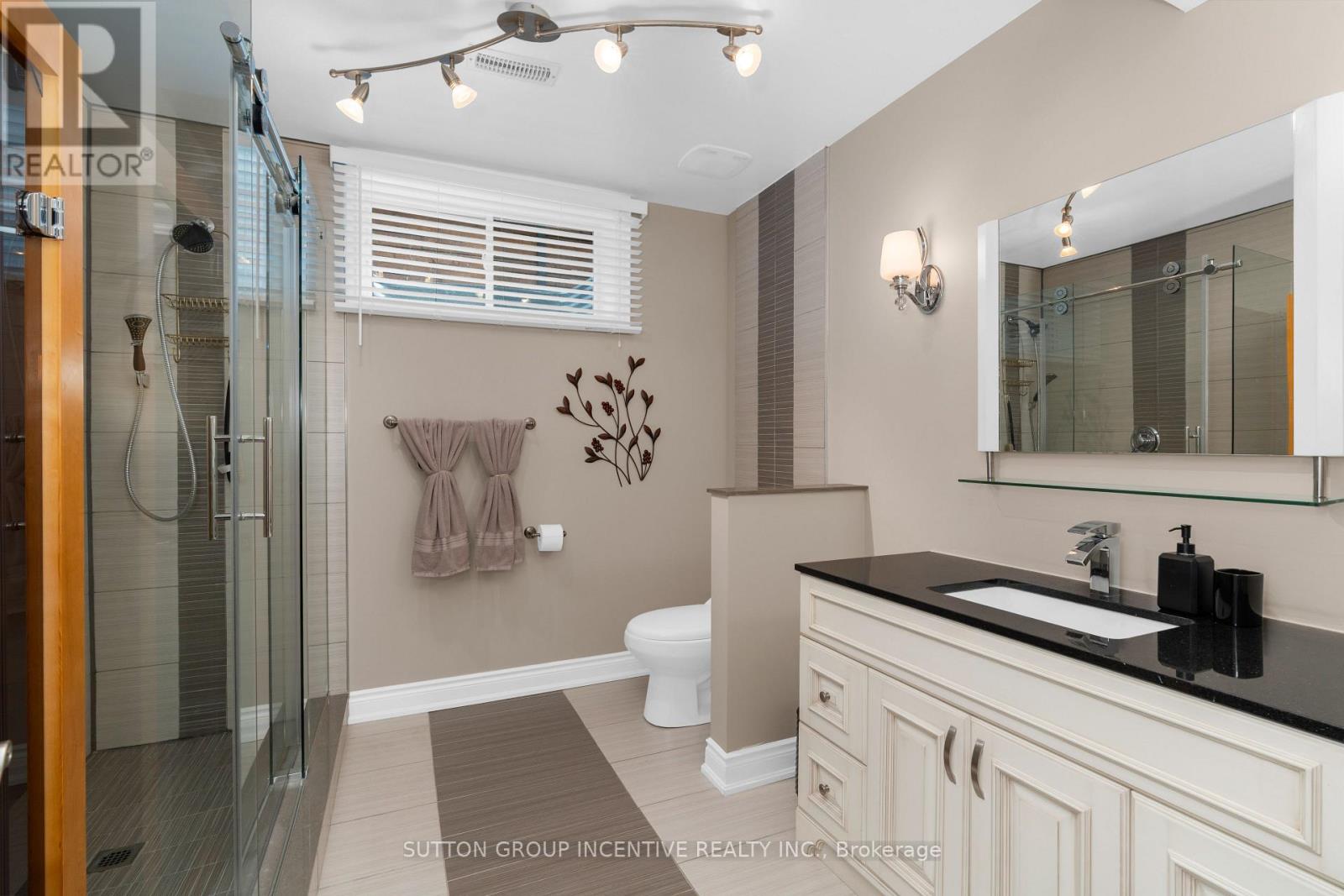 4 Snowshoe Trail, Barrie, Ontario L4N 7Z1 - Photo 35 - S12545440