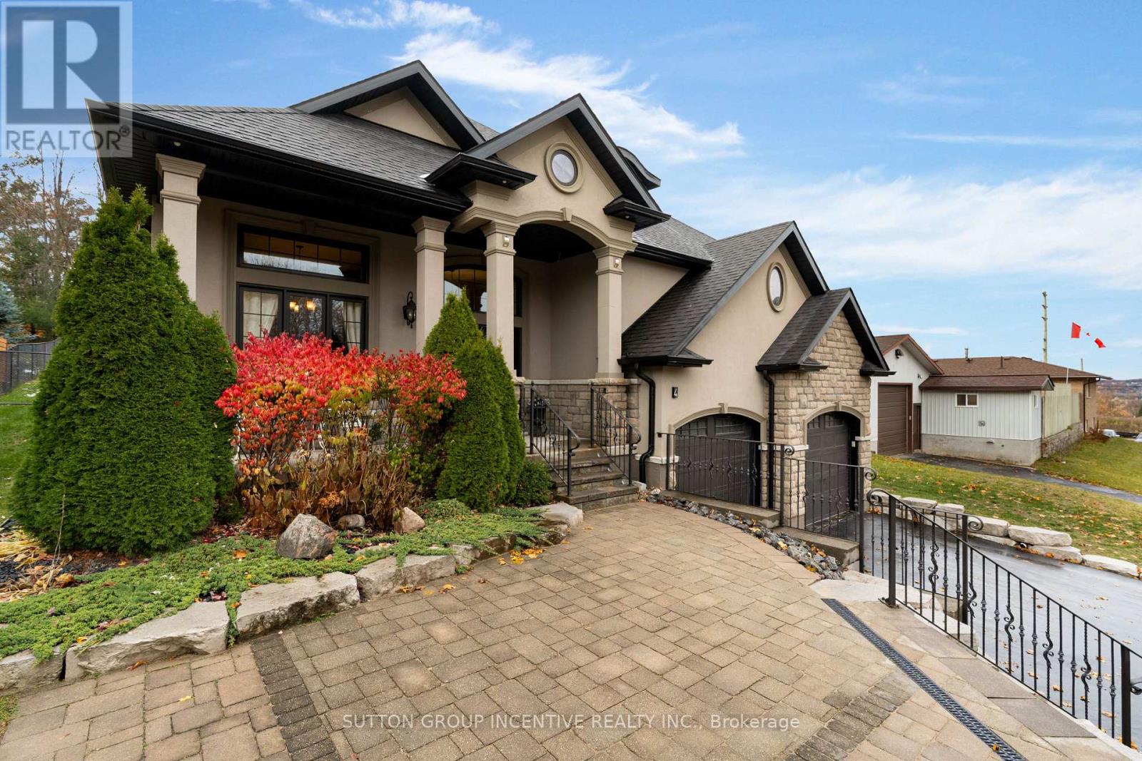 4 Snowshoe Trail, Barrie, Ontario L4N 7Z1 - Photo 5 - S12545440