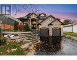 4 SNOWSHOE TRAIL, Barrie, Ontario