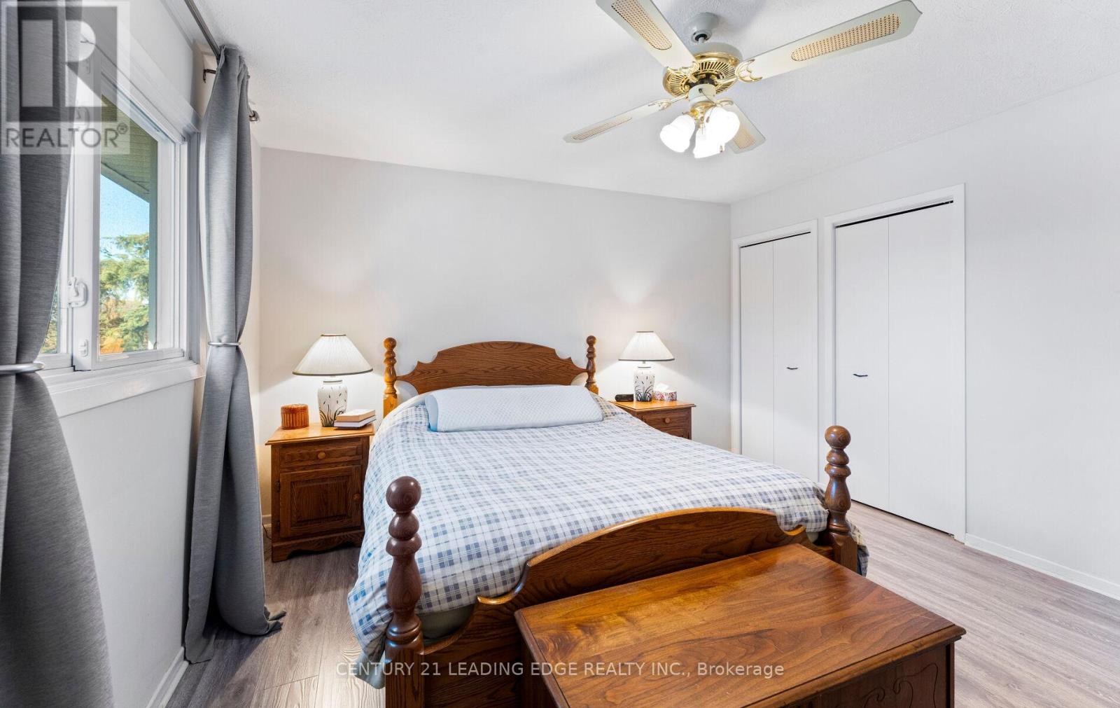 45 Bayview Drive, Barrie, Ontario L4N 3N8 - Photo 21 - S12545480