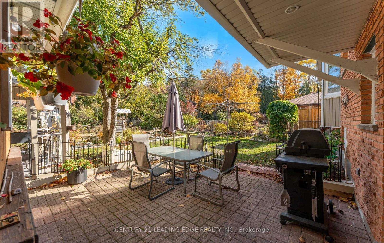 45 Bayview Drive, Barrie, Ontario L4N 3N8 - Photo 38 - S12545480