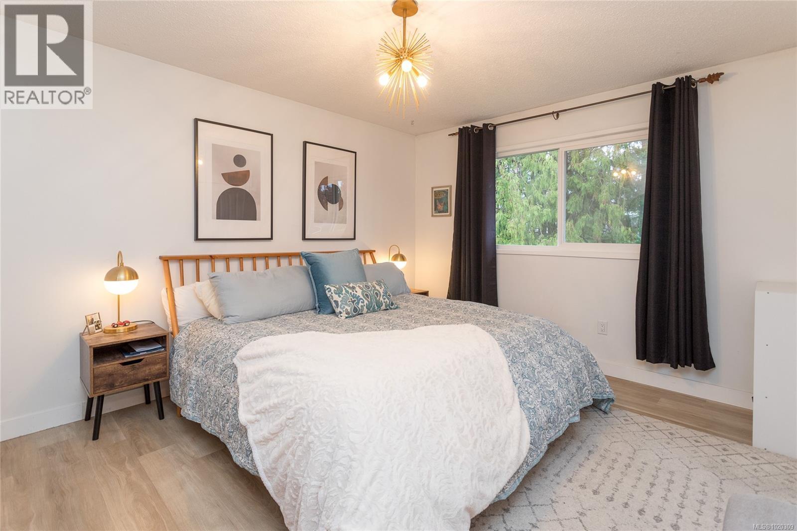 9583 Christine Pl, Sidney, British Columbia  V8L 2S7 - Photo 14 - 1020309