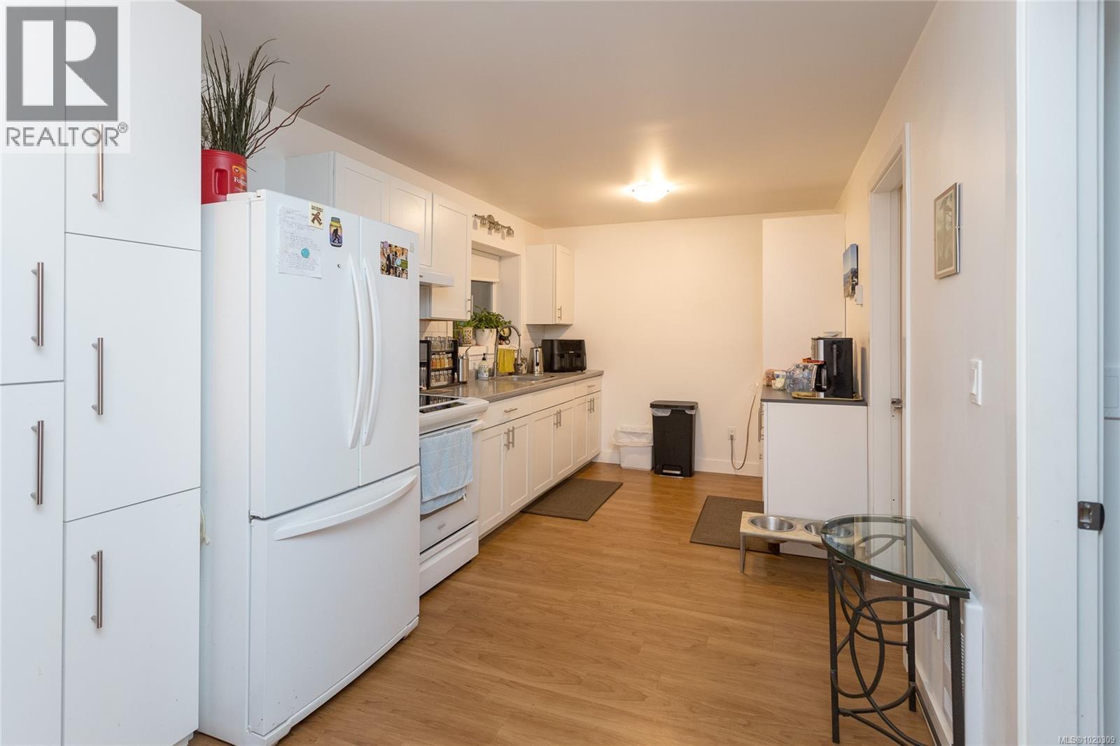 9583 Christine Pl, Sidney, British Columbia  V8L 2S7 - Photo 21 - 1020309