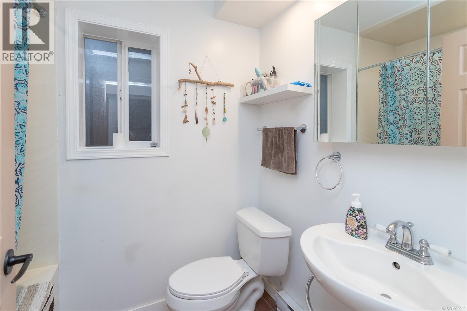 9583 Christine Pl, Sidney, British Columbia  V8L 2S7 - Photo 25 - 1020309