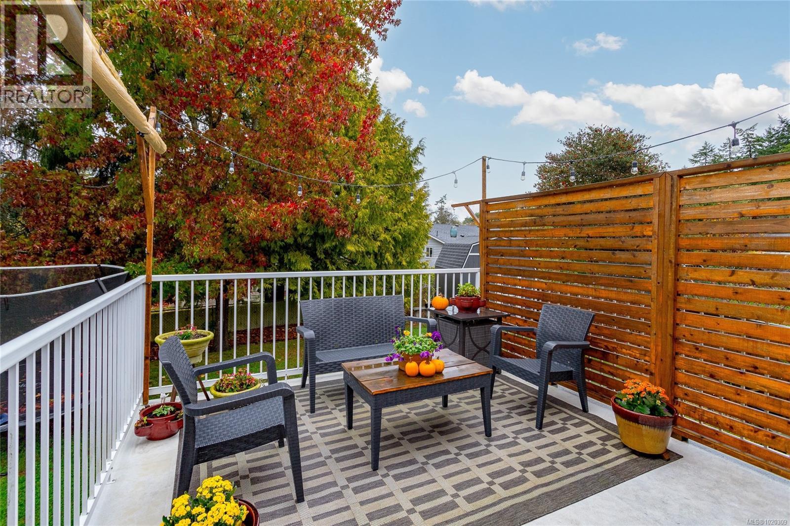 9583 Christine Pl, Sidney, British Columbia  V8L 2S7 - Photo 27 - 1020309