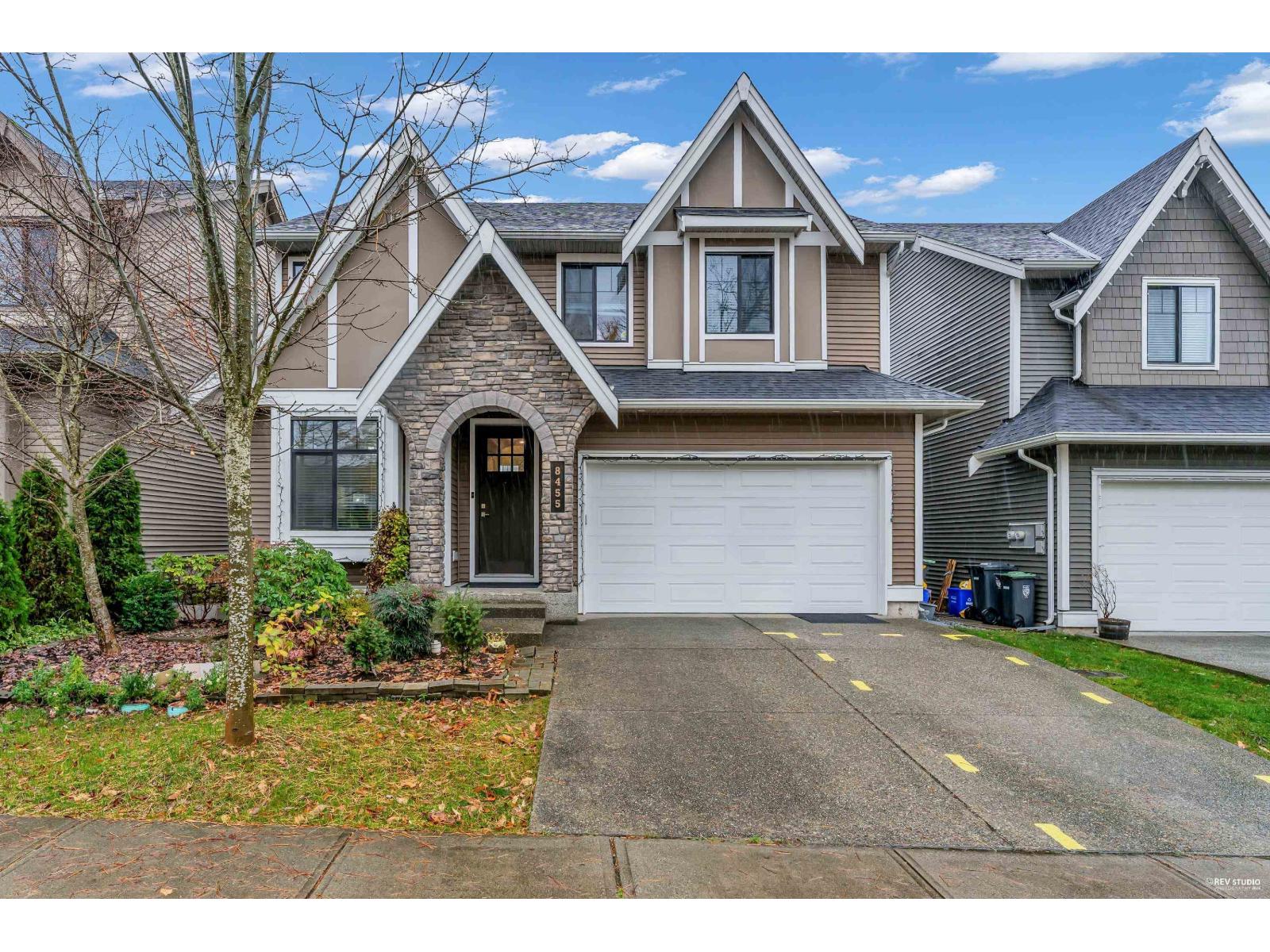 8455 207 STREET, Langley, British Columbia