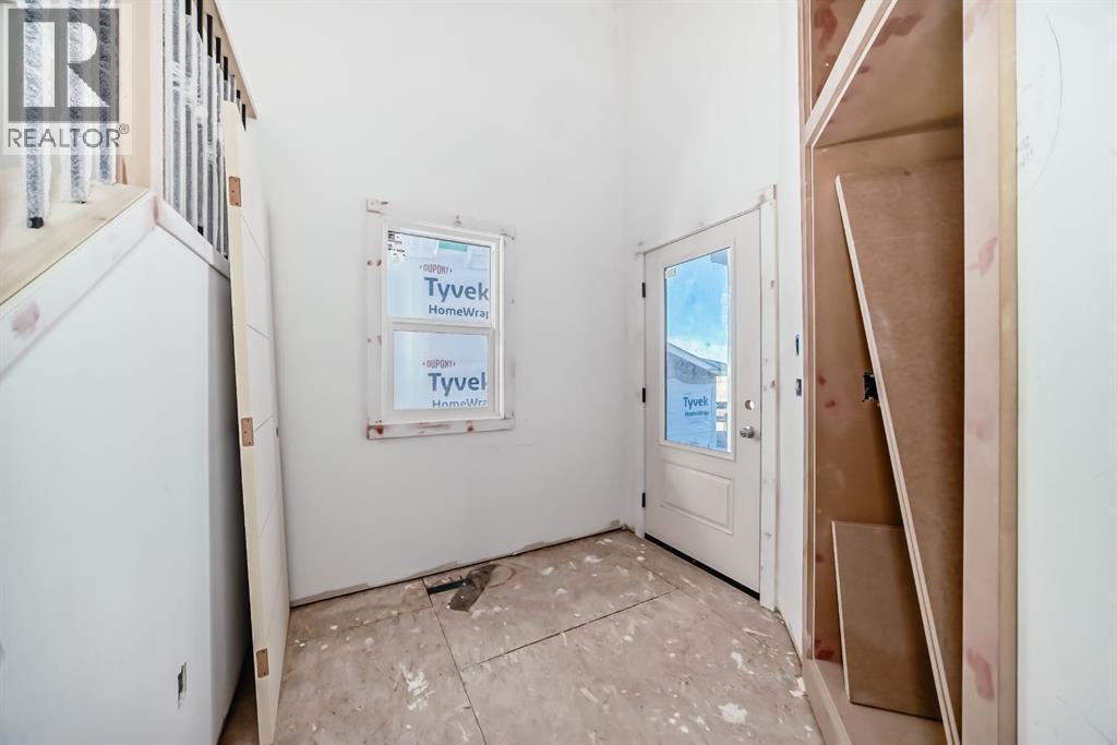 512 Heritage Boulevard, Cochrane, Alberta  T4C 2J8 - Photo 4 - A2265580