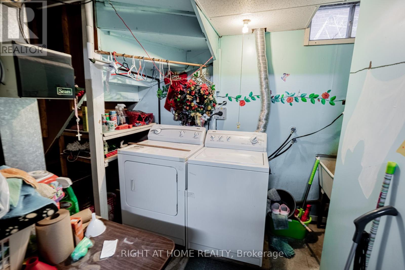 4278 Sawmill Valley Drive, Mississauga, Ontario  L5L 3M9 - Photo 20 - W12545416