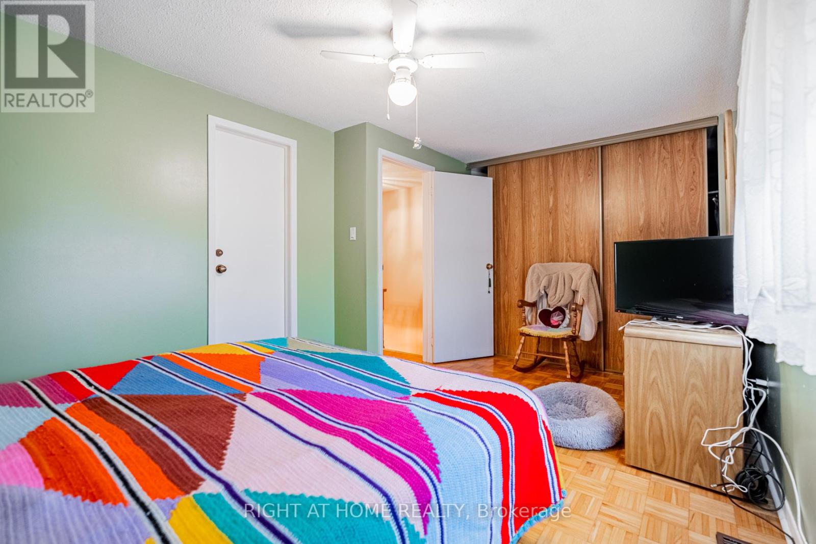 4278 Sawmill Valley Drive, Mississauga, Ontario  L5L 3M9 - Photo 26 - W12545416