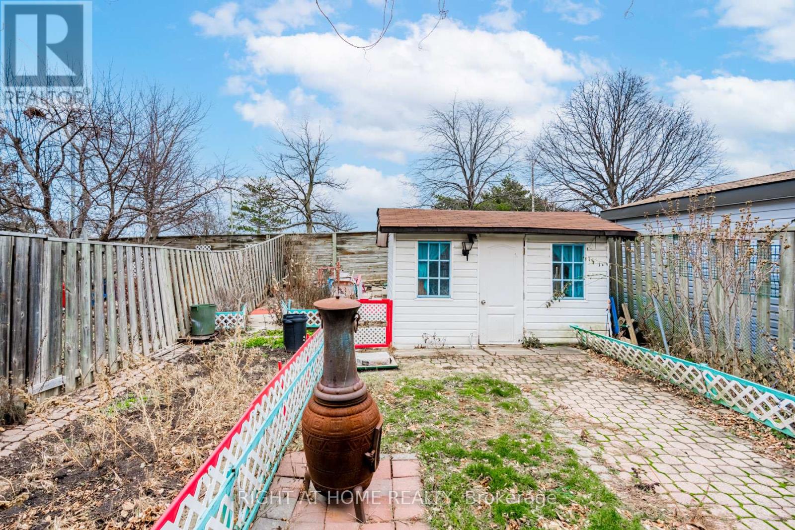 4278 Sawmill Valley Drive, Mississauga, Ontario  L5L 3M9 - Photo 32 - W12545416