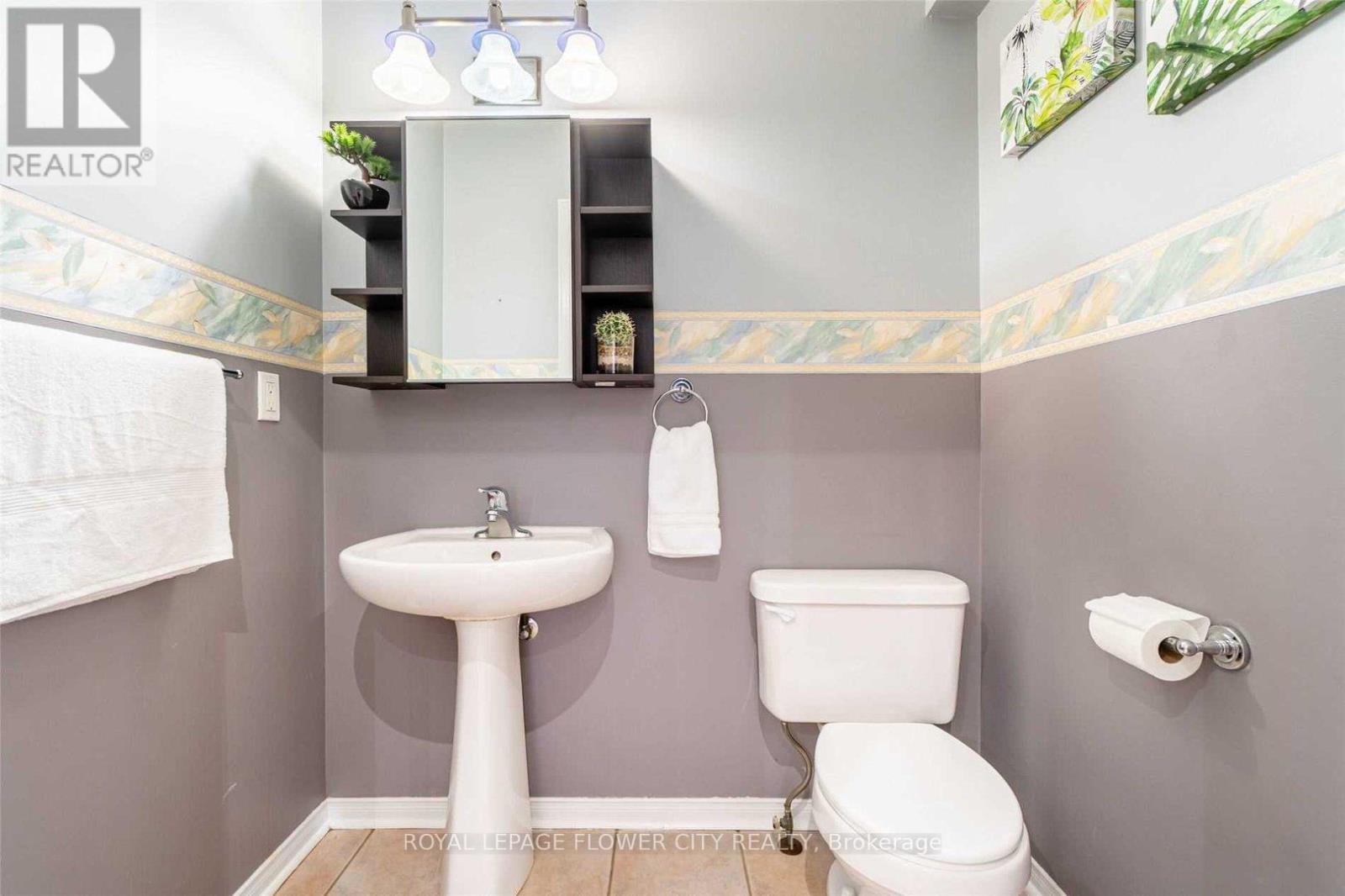 65 Sedgewick Circle, Brampton, Ontario L7A 2P5 - Photo 13 - W12545420