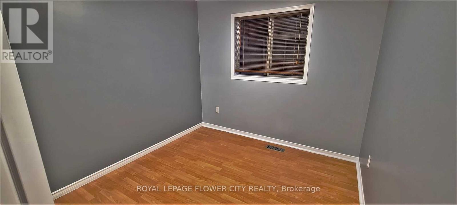 65 Sedgewick Circle, Brampton, Ontario L7A 2P5 - Photo 7 - W12545420