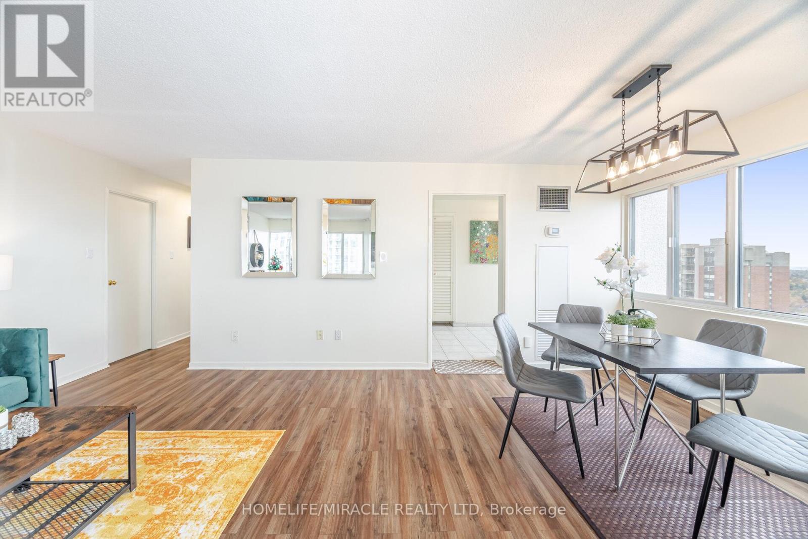 1501 - 50 Elm Drive East, Mississauga, Ontario L5A 3X2 - Photo 14 - W12545448