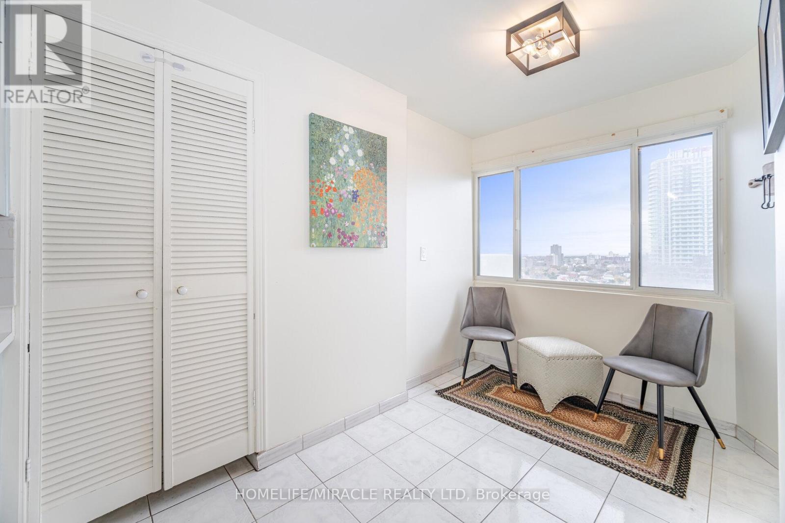 1501 - 50 Elm Drive East, Mississauga, Ontario L5A 3X2 - Photo 15 - W12545448