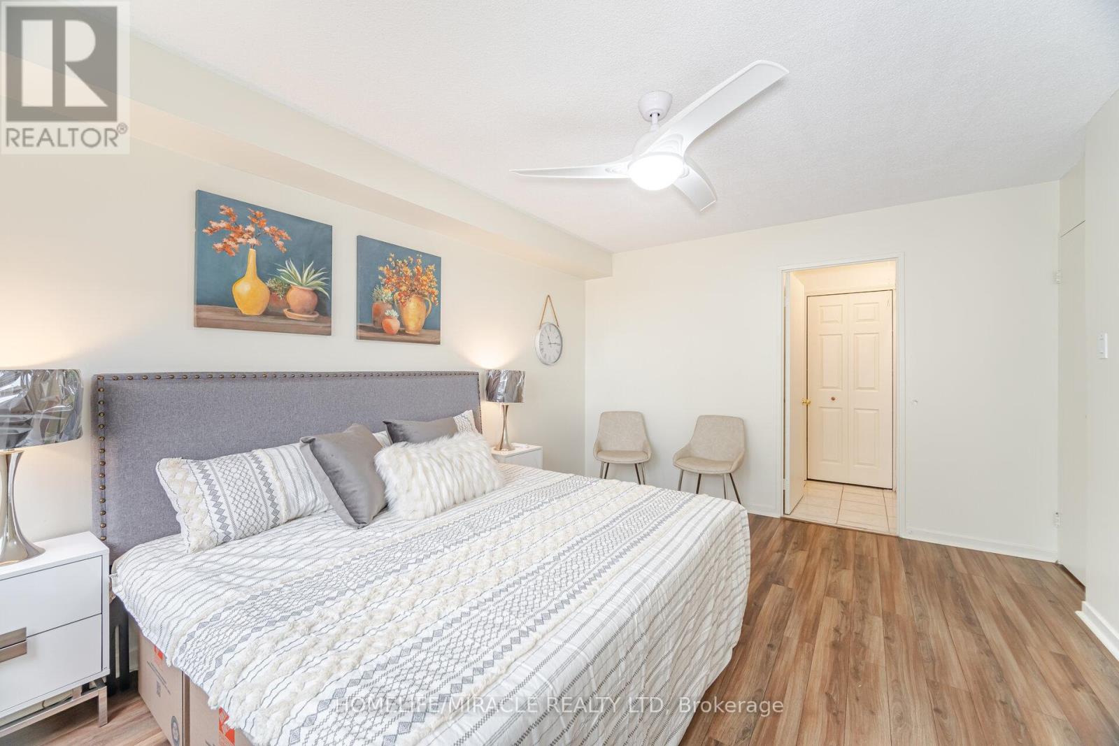 1501 - 50 Elm Drive East, Mississauga, Ontario L5A 3X2 - Photo 23 - W12545448