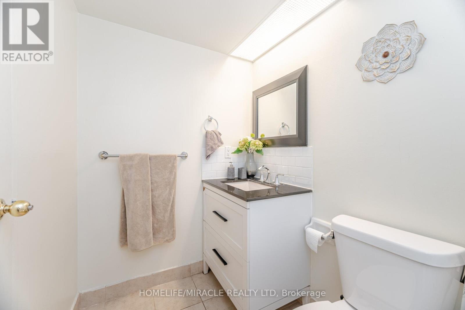 1501 - 50 Elm Drive East, Mississauga, Ontario L5A 3X2 - Photo 24 - W12545448