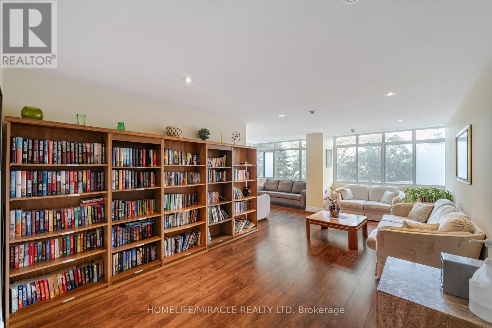 1501 - 50 Elm Drive East, Mississauga, Ontario L5A 3X2 - Photo 38 - W12545448