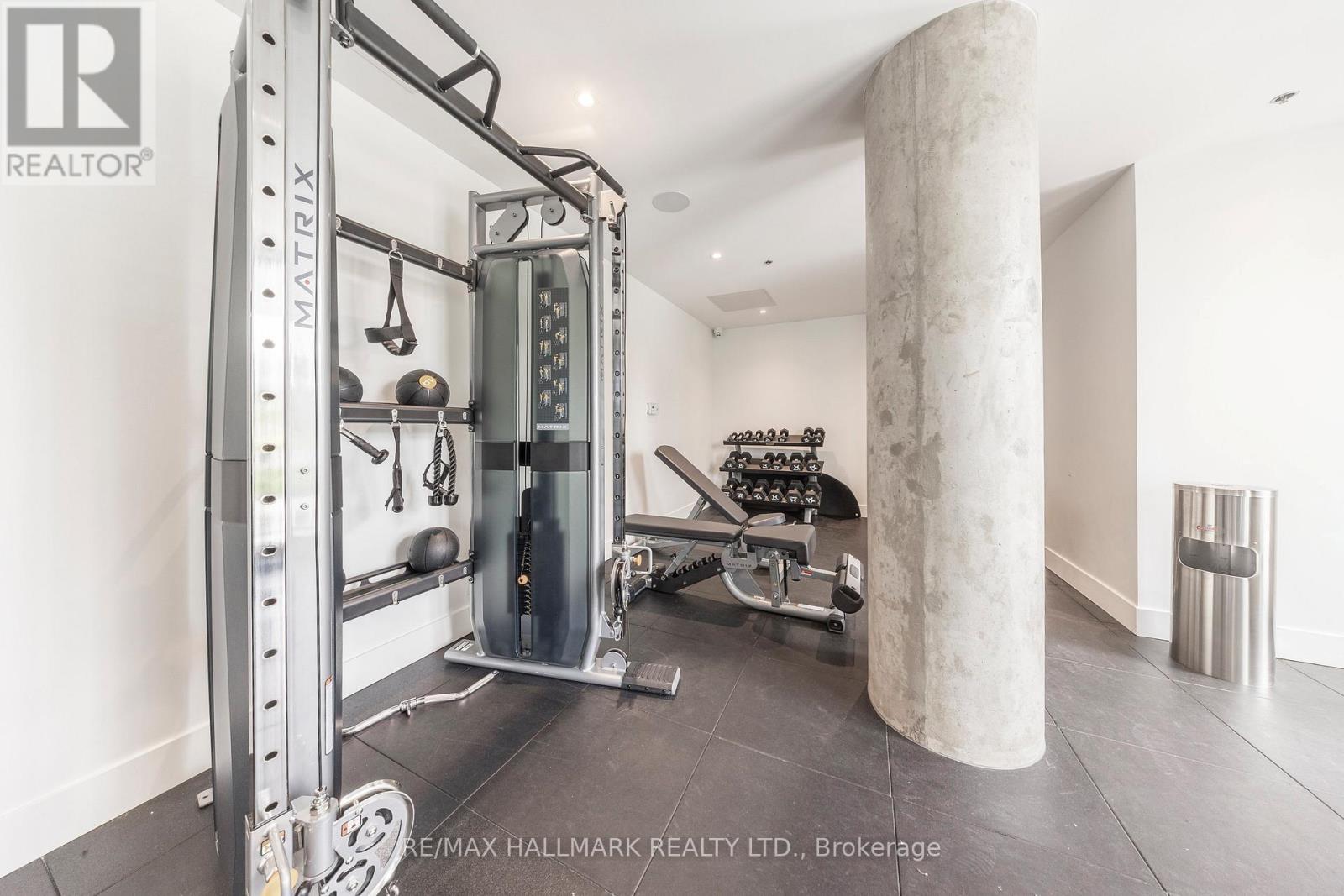 1013 - 3100 Keele Street, Toronto, Ontario M3M 0E1 - Photo 4 - W12545460