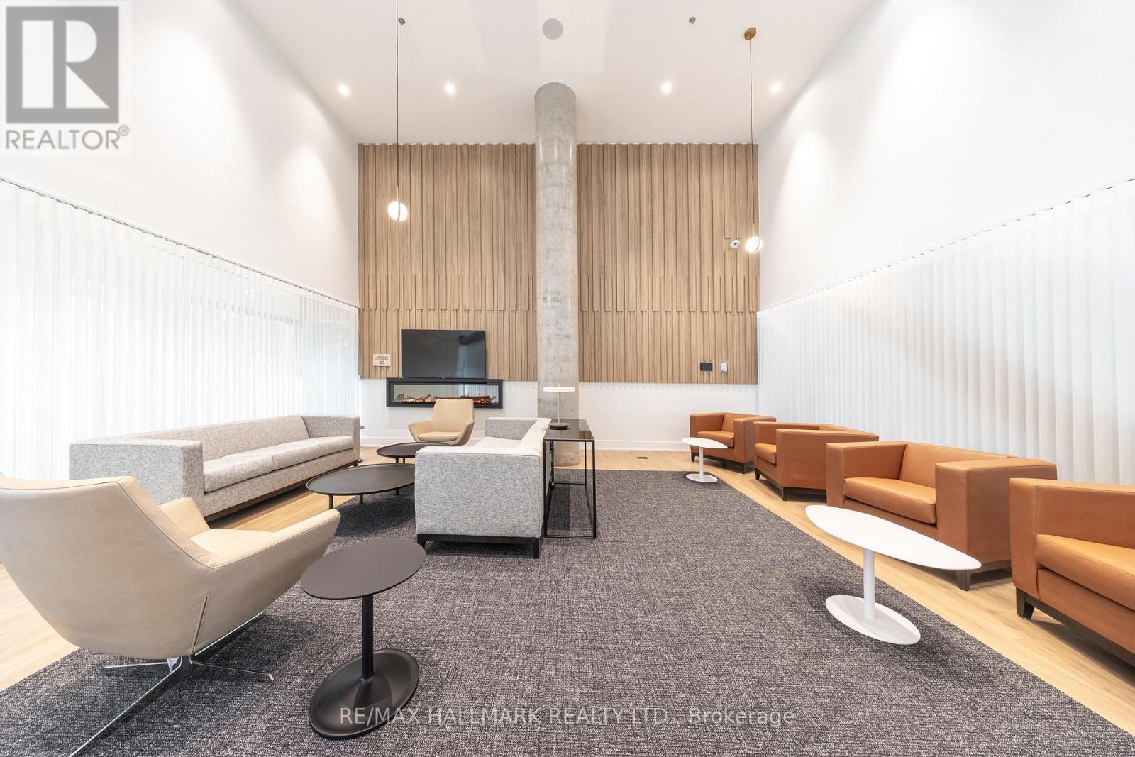 1013 - 3100 Keele Street, Toronto, Ontario M3M 0E1 - Photo 9 - W12545460