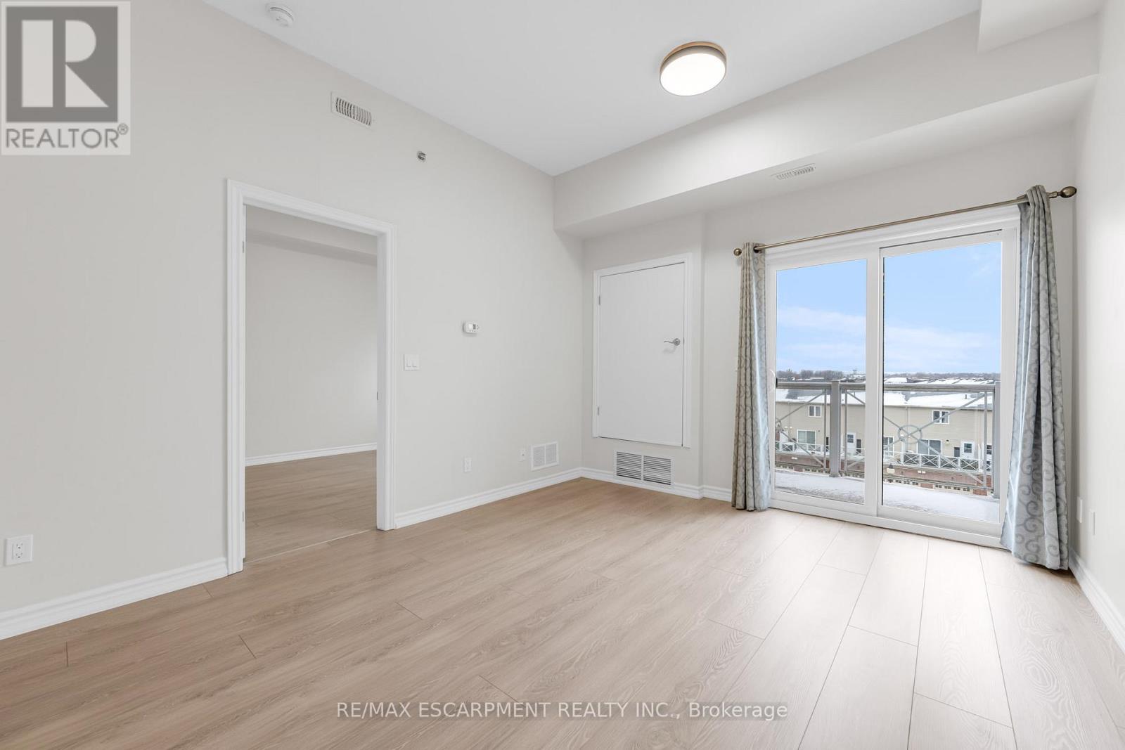 411 - 1370 Costigan Road, Milton, Ontario L9T 0Y8 - Photo 14 - W12545514