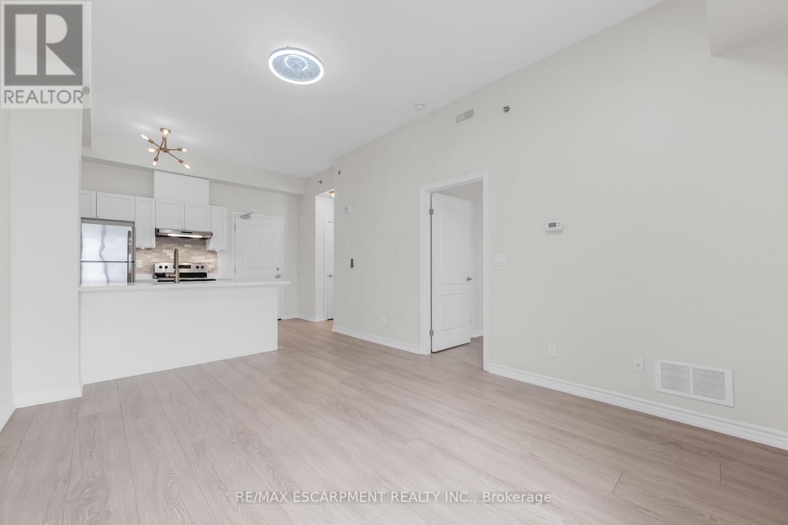 411 - 1370 Costigan Road, Milton, Ontario L9T 0Y8 - Photo 15 - W12545514