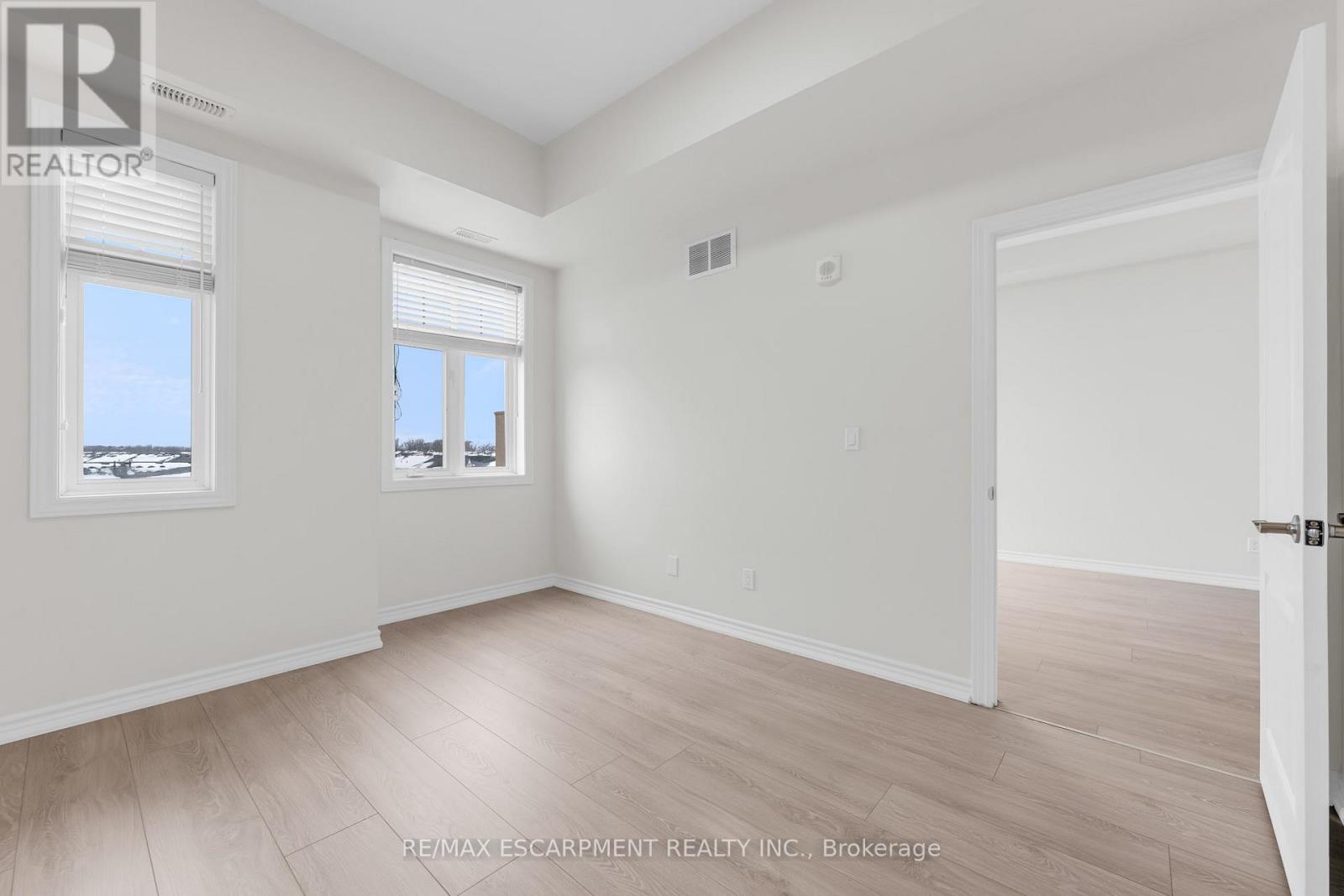 411 - 1370 Costigan Road, Milton, Ontario L9T 0Y8 - Photo 16 - W12545514