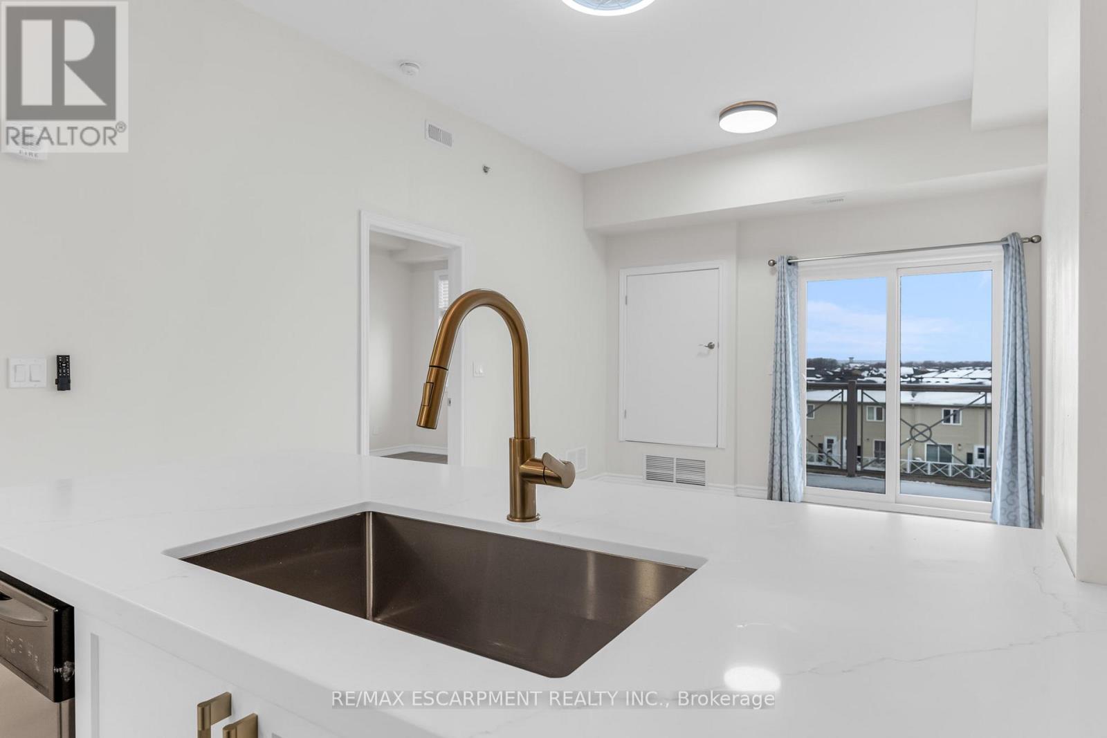 411 - 1370 Costigan Road, Milton, Ontario L9T 0Y8 - Photo 9 - W12545514