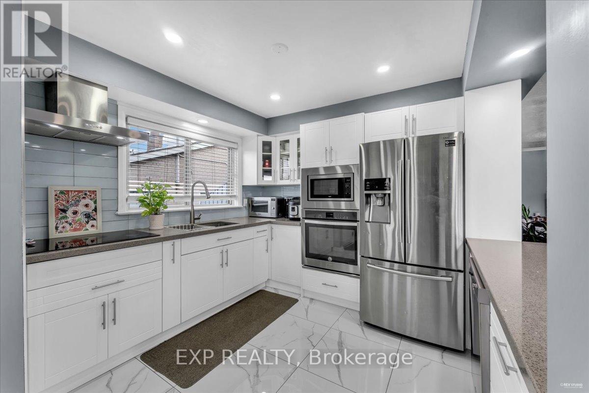 21 Kanarick Crescent, Toronto, Ontario M3L 1P3 - Photo 16 - W12545526