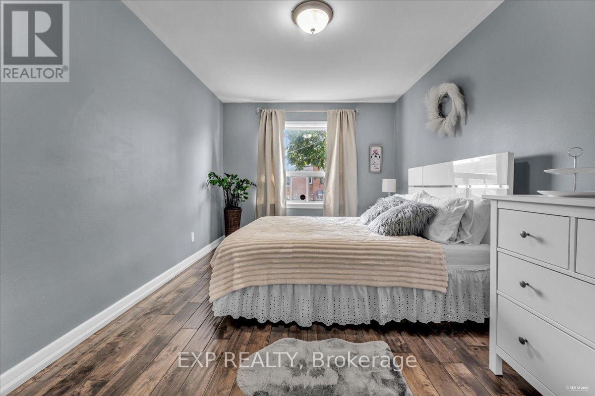 21 Kanarick Crescent, Toronto, Ontario M3L 1P3 - Photo 19 - W12545526