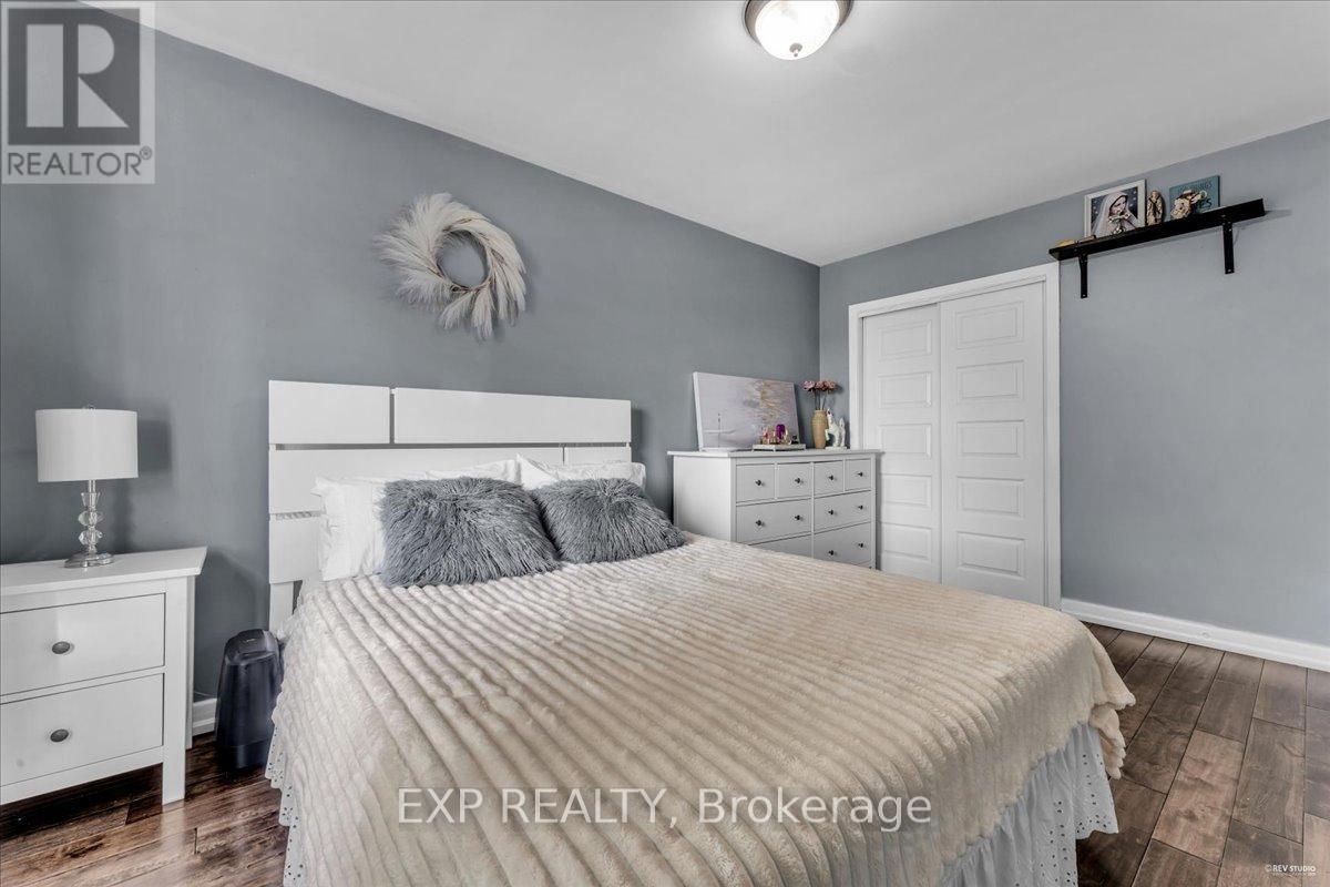 21 Kanarick Crescent, Toronto, Ontario M3L 1P3 - Photo 20 - W12545526