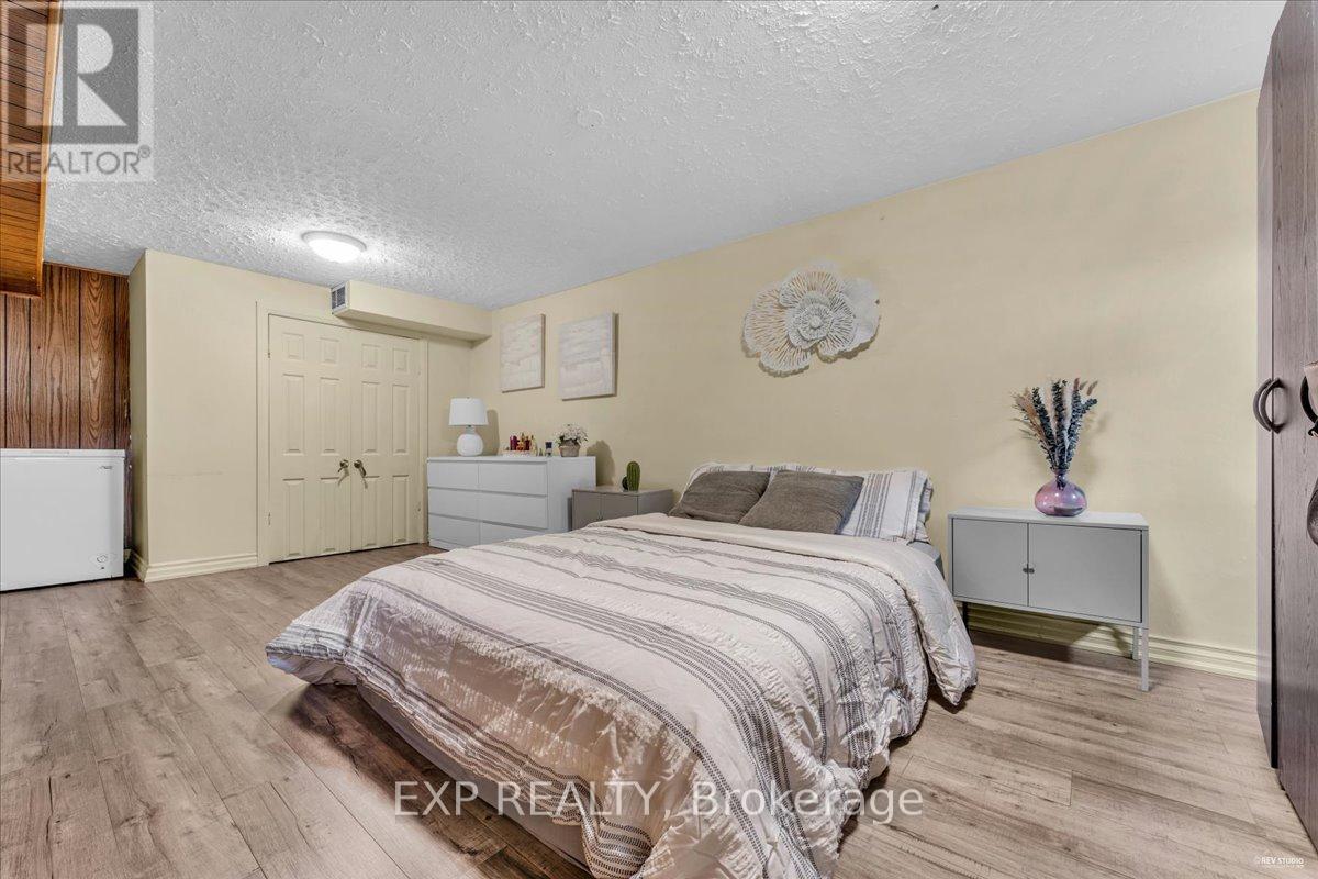 21 Kanarick Crescent, Toronto, Ontario M3L 1P3 - Photo 36 - W12545526