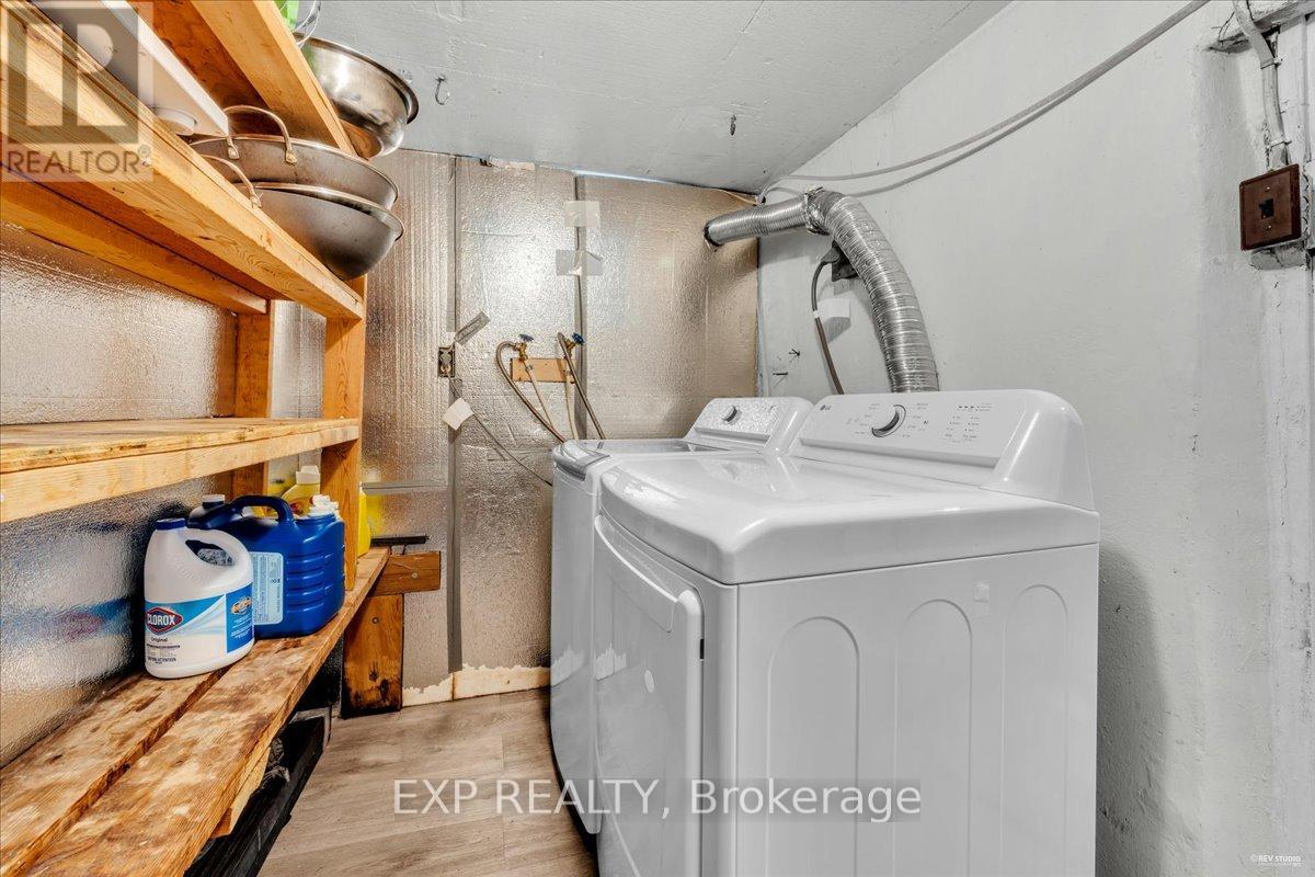 21 Kanarick Crescent, Toronto, Ontario M3L 1P3 - Photo 38 - W12545526