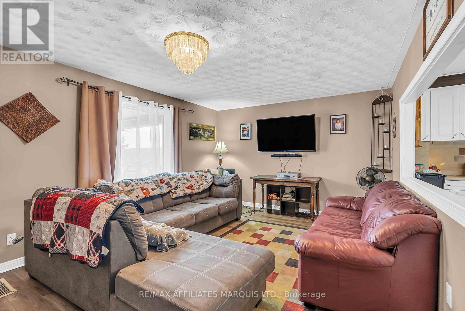 1301-Ab First Street E, Cornwall, Ontario K6H 1P1 - Photo 7 - X12545576