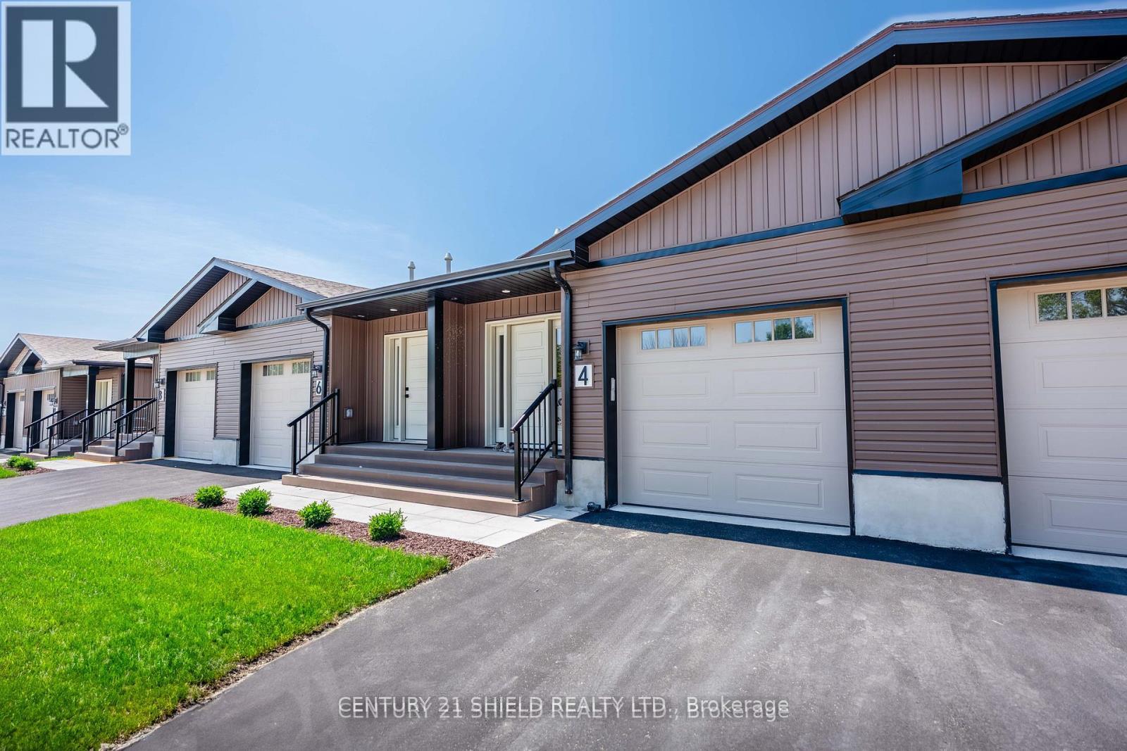 2 Mcmurray Court, South Stormont, Ontario  K0C 1P0 - Photo 2 - X12545728