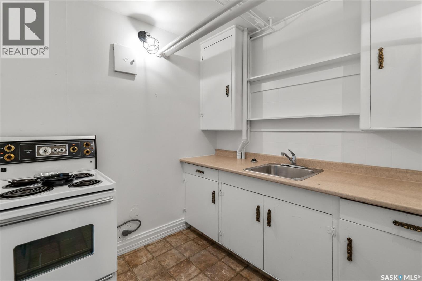 103 Main Street, Watrous, Saskatchewan  S0K 4T0 - Photo 34 - SK024070