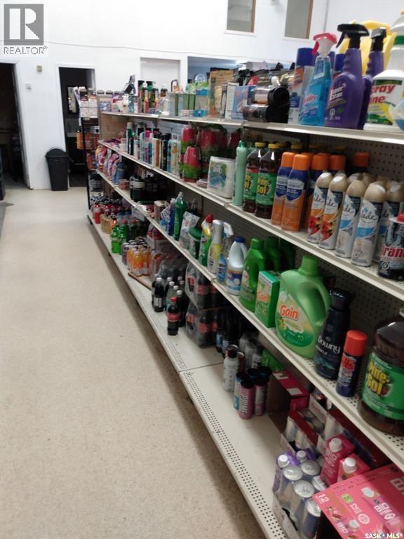 18 B Avenue, Willow Bunch, Saskatchewan  S0H 4K0 - Photo 3 - SK024004