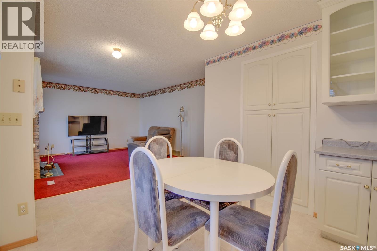 522 Wardlow Road, Saskatoon, Saskatchewan  S7M 4C8 - Photo 7 - SK023981