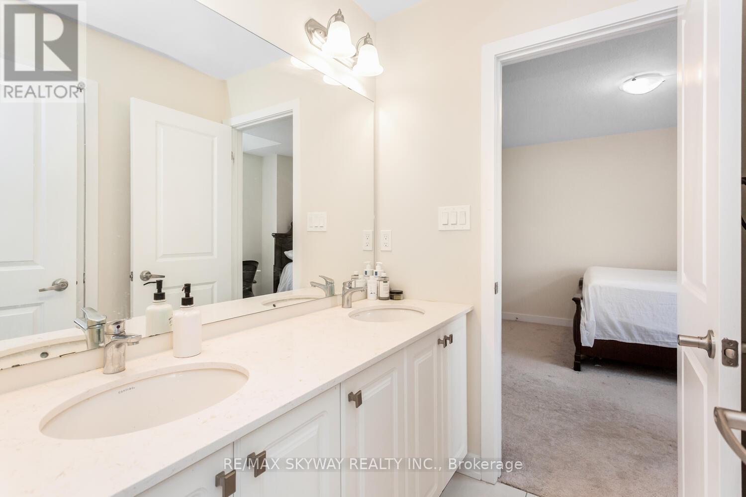 72 Paperbirch Drive, Cambridge, Ontario  N1T 0G8 - Photo 37 - X12545488