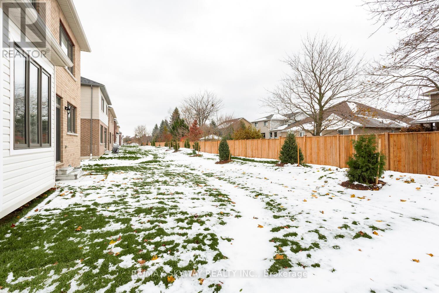 72 Paperbirch Drive, Cambridge, Ontario  N1T 0G8 - Photo 40 - X12545488