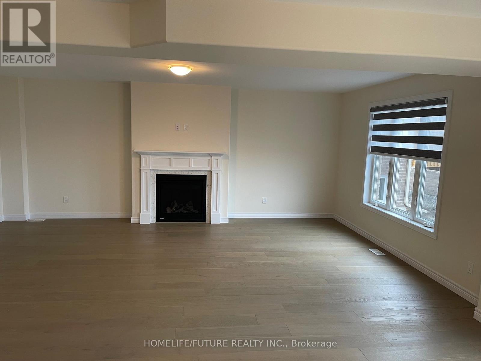 605 Lemay Grove, Peterborough, Ontario  K9J 7P4 - Photo 2 - X12545516