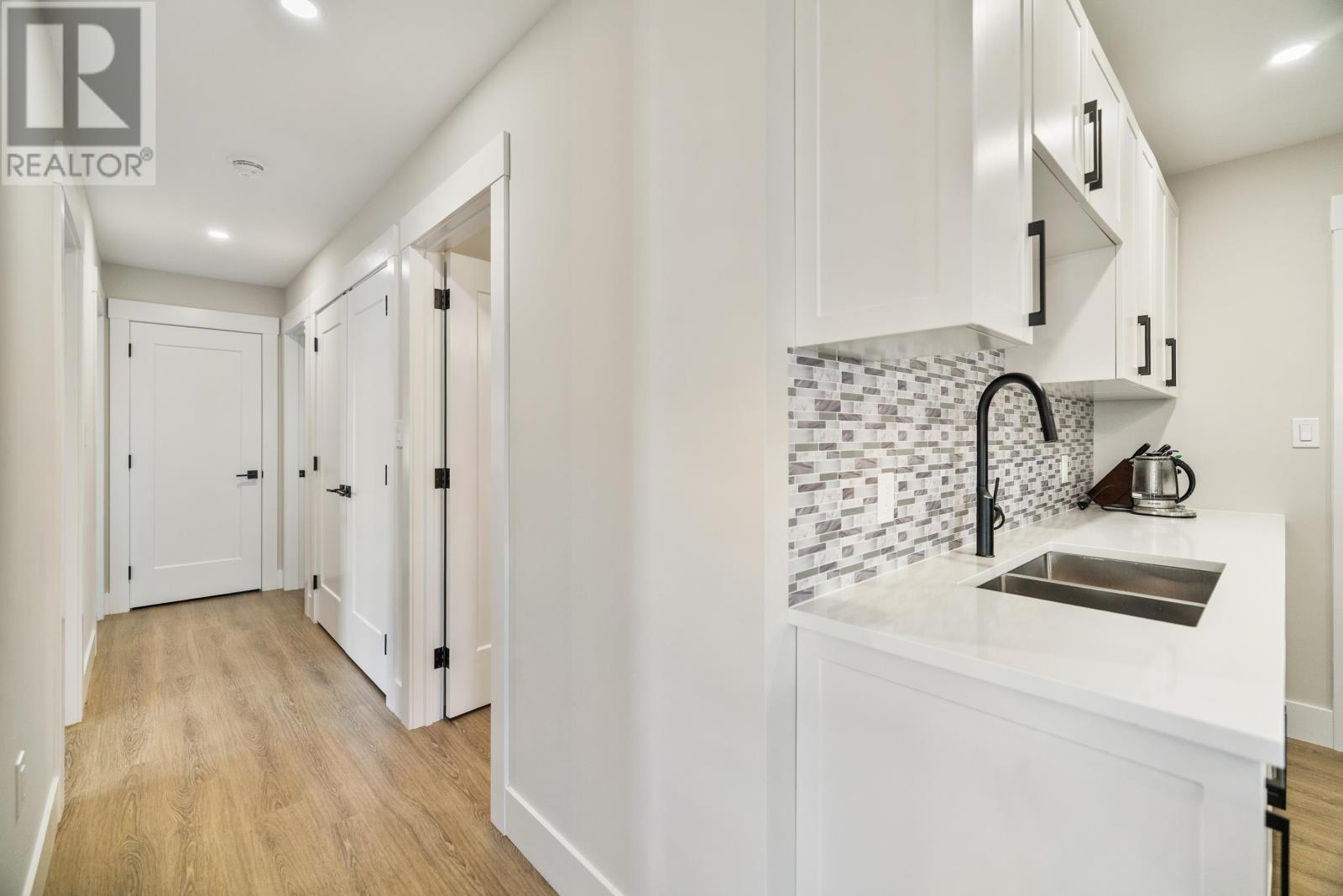 22 Anne Avenue, Charlottetown, Prince Edward Island  C1C 0X2 - Photo 13 - 202527975