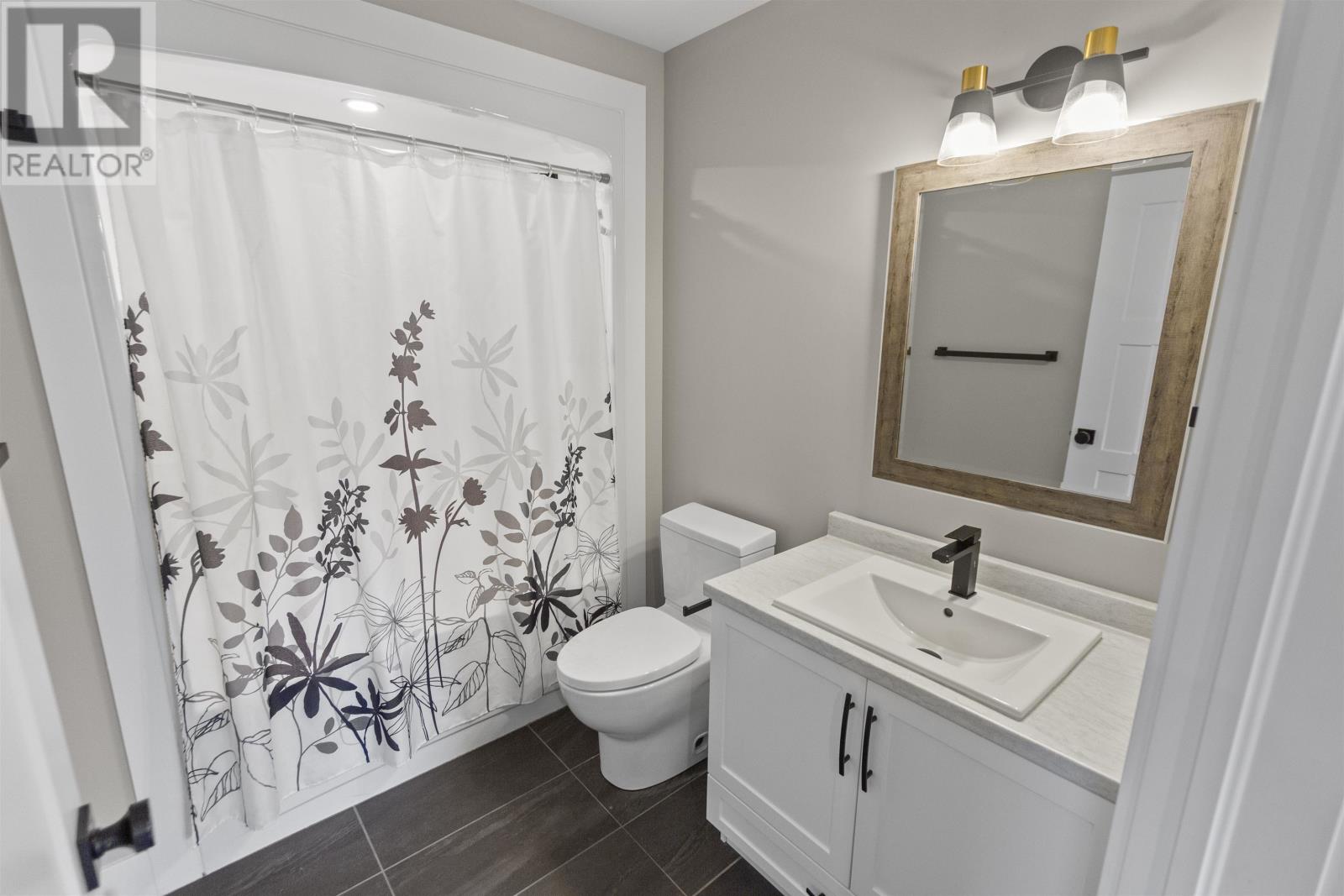 86 Harold Court, Cornwall, Prince Edward Island  C0A 1H3 - Photo 10 - 202527976